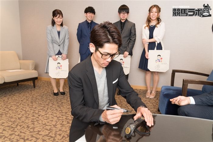 戸崎圭太